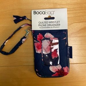*NWT* Boca Bag Quilted Wristlet for iPhone 6